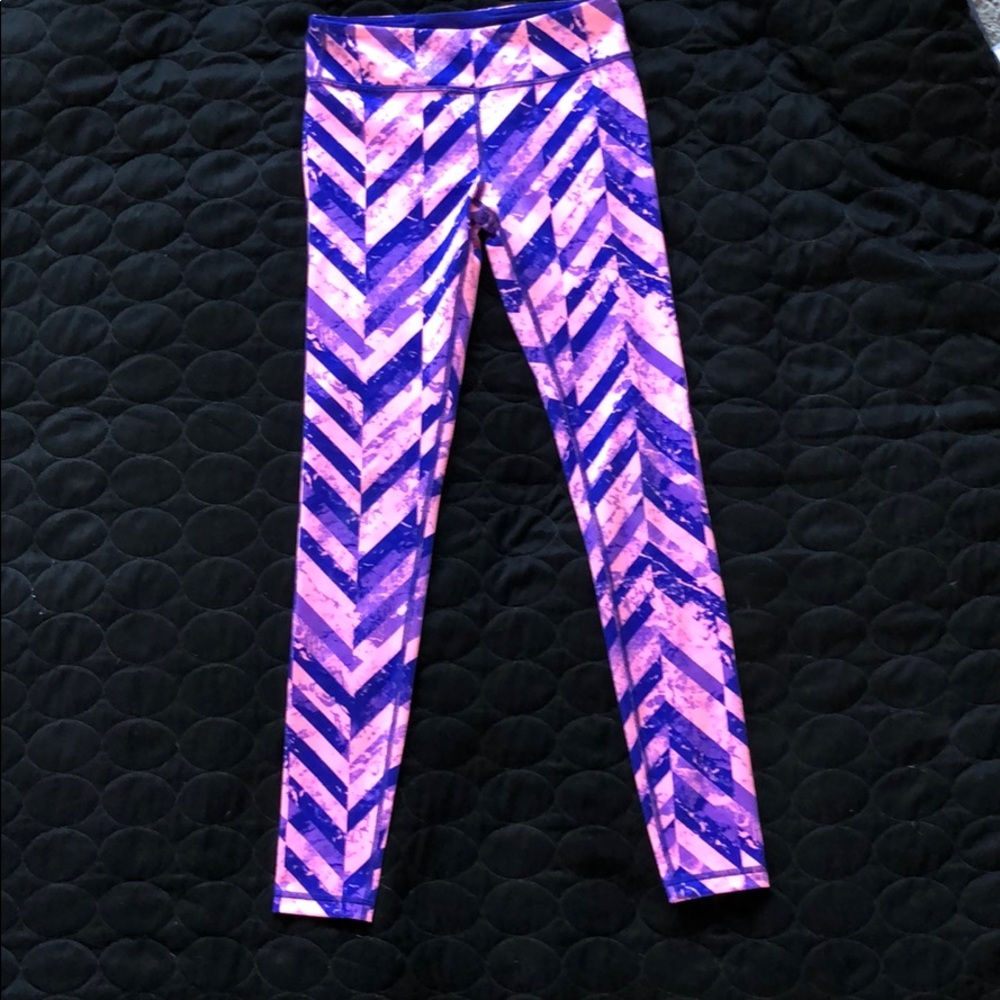 Ivivva {Lululemon’s brand for girls} legging